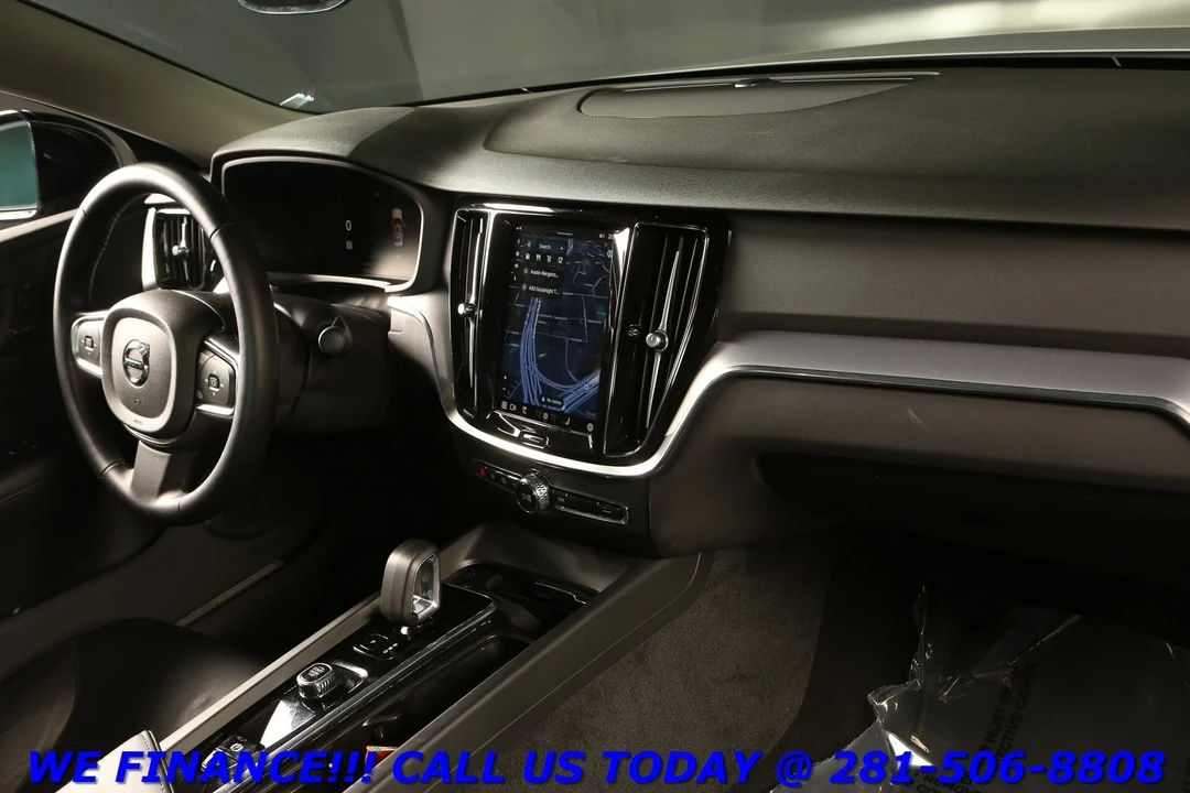 2025 Volvo S60 3rd Gen - Image 19 of 21