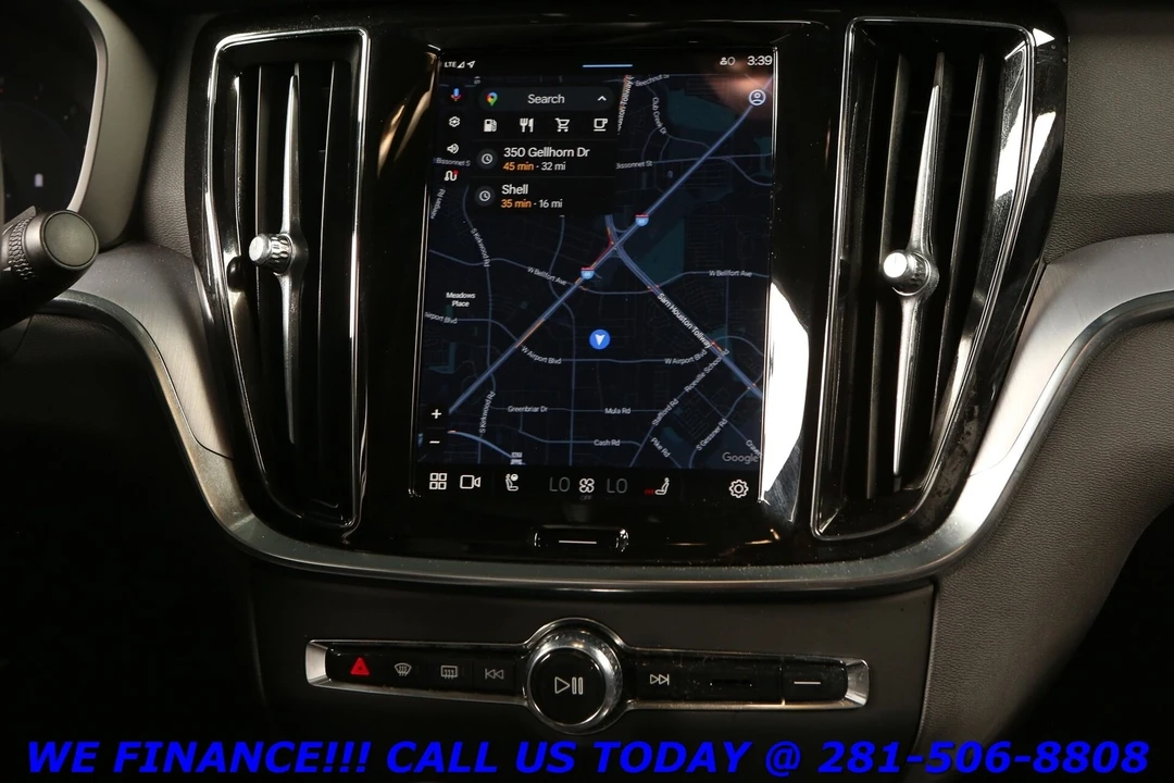 2025 Volvo S60 3rd Gen - Image 17 of 21