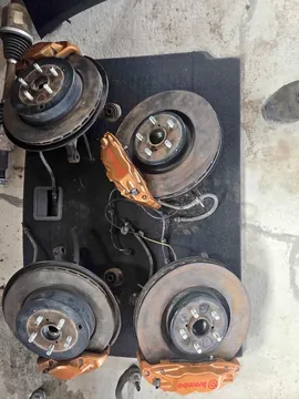 Subaru Brembo Brakes