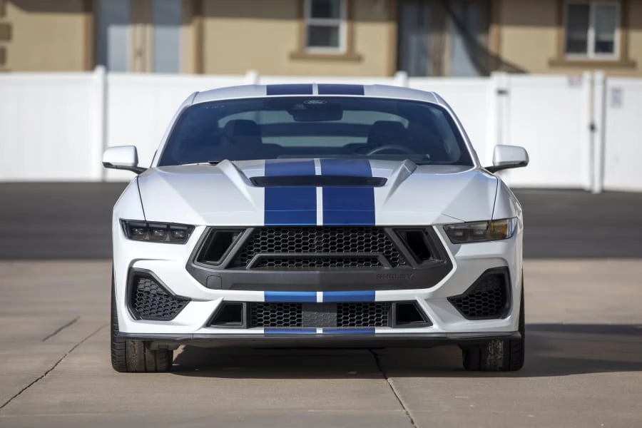 2025 Shelby GT350 - Image 4 of 31