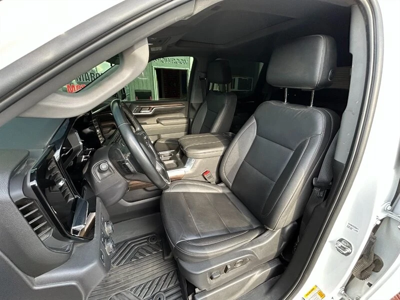 2025 Chevrolet Silverado 4th Gen - Image 13 of 16