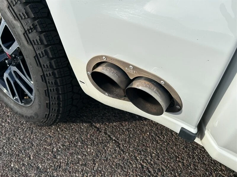 2025 Chevrolet Silverado 4th Gen - Image 11 of 16