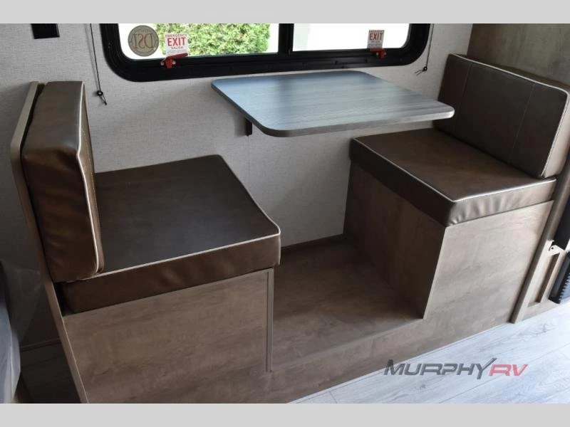 2025 Airstream - Image 10 of 20