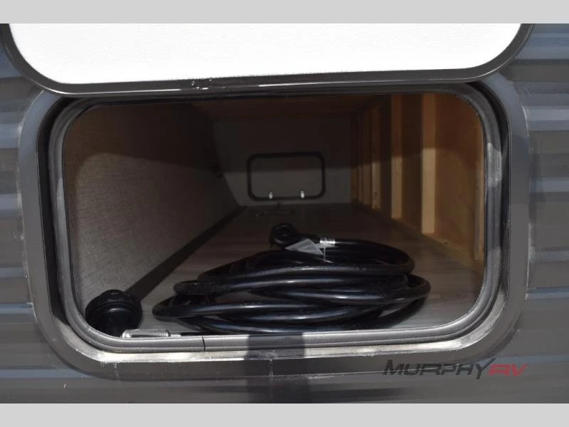 2025 Airstream - Image 5 of 16