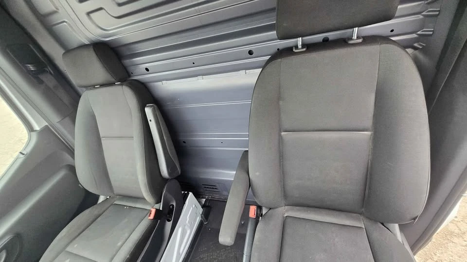 2025 Mercedes-Benz VS30 Sprinter - Image 6 of 9