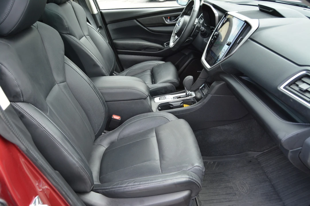 2025 Subaru - Image 21 of 31