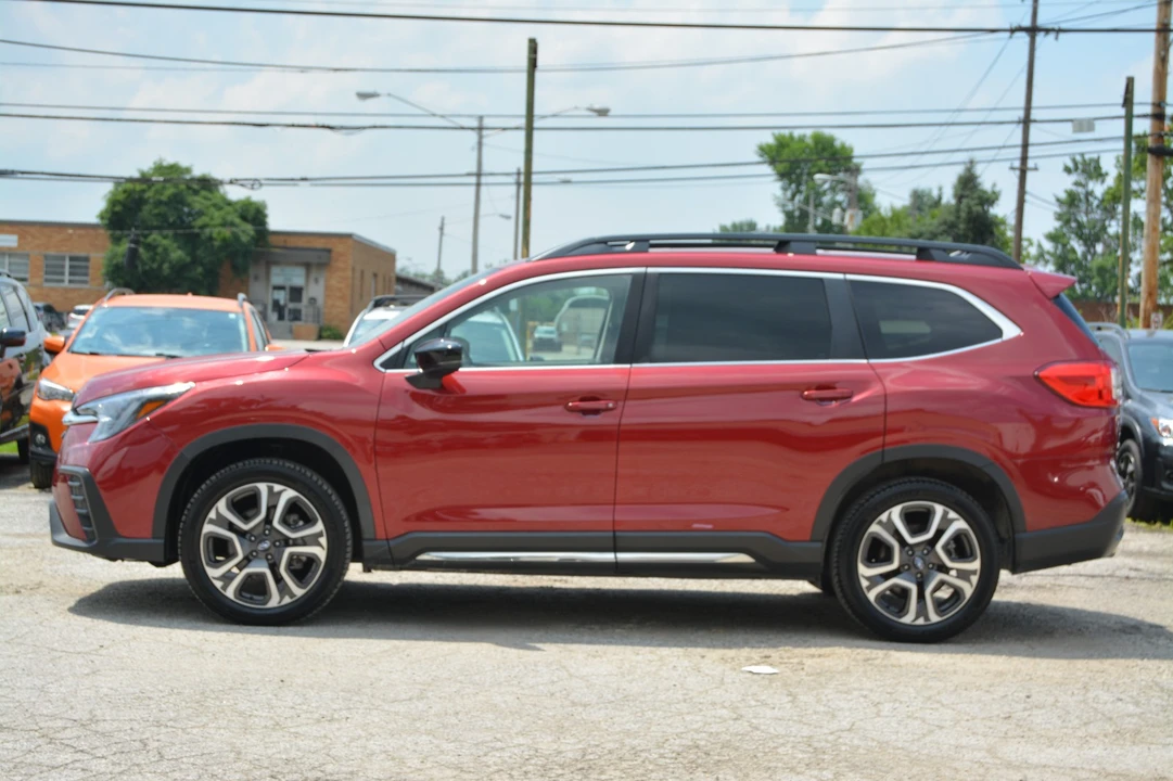 2025 Subaru - Image 4 of 31