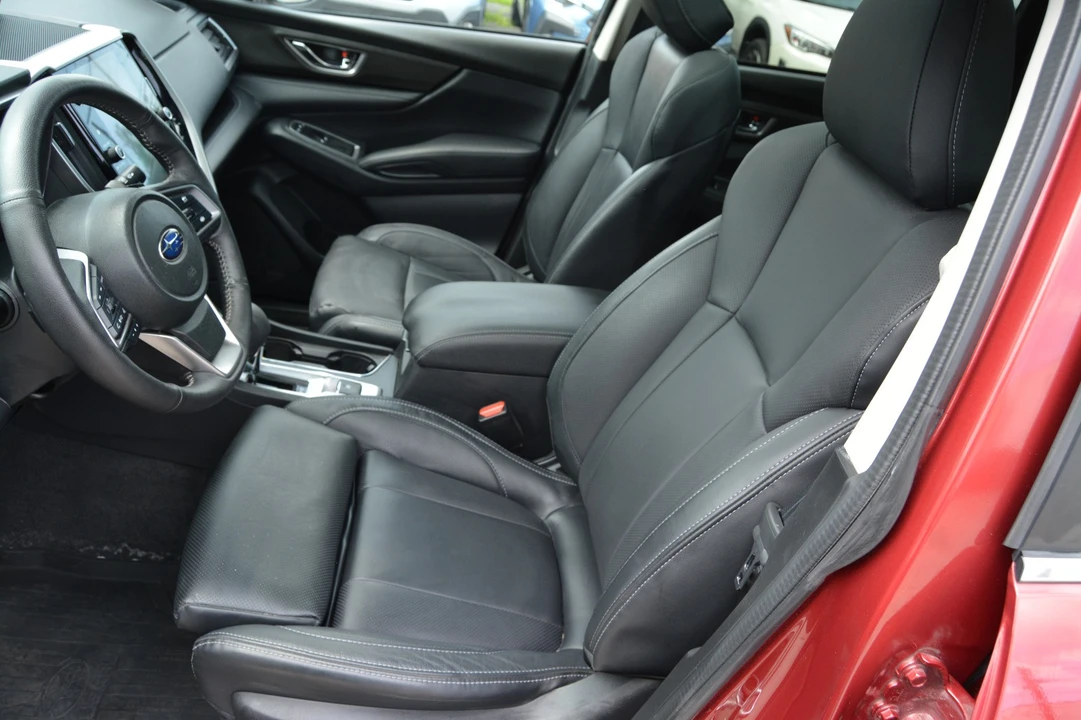 2025 Subaru - Image 13 of 31