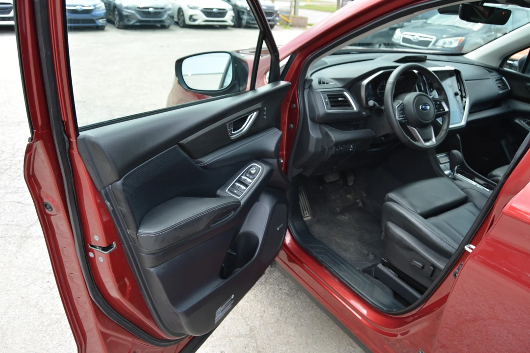 2025 Subaru - Image 12 of 31