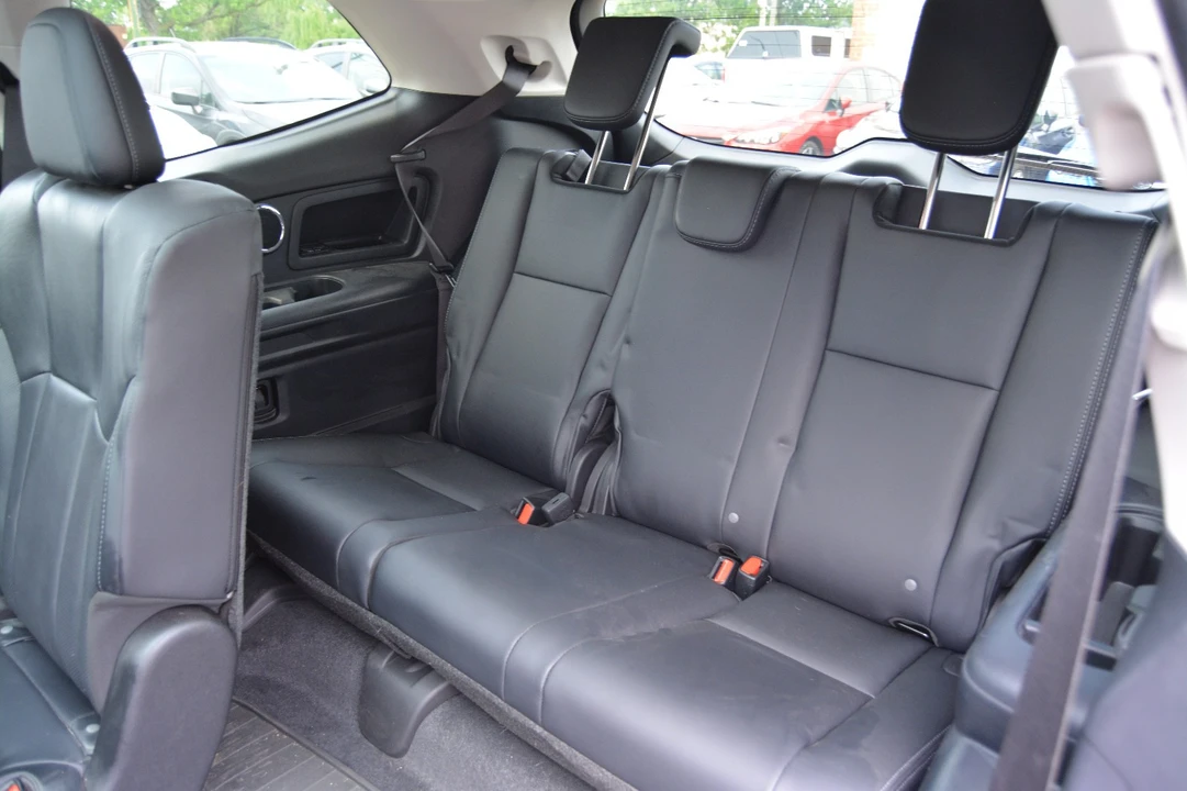 2025 Subaru - Image 17 of 31