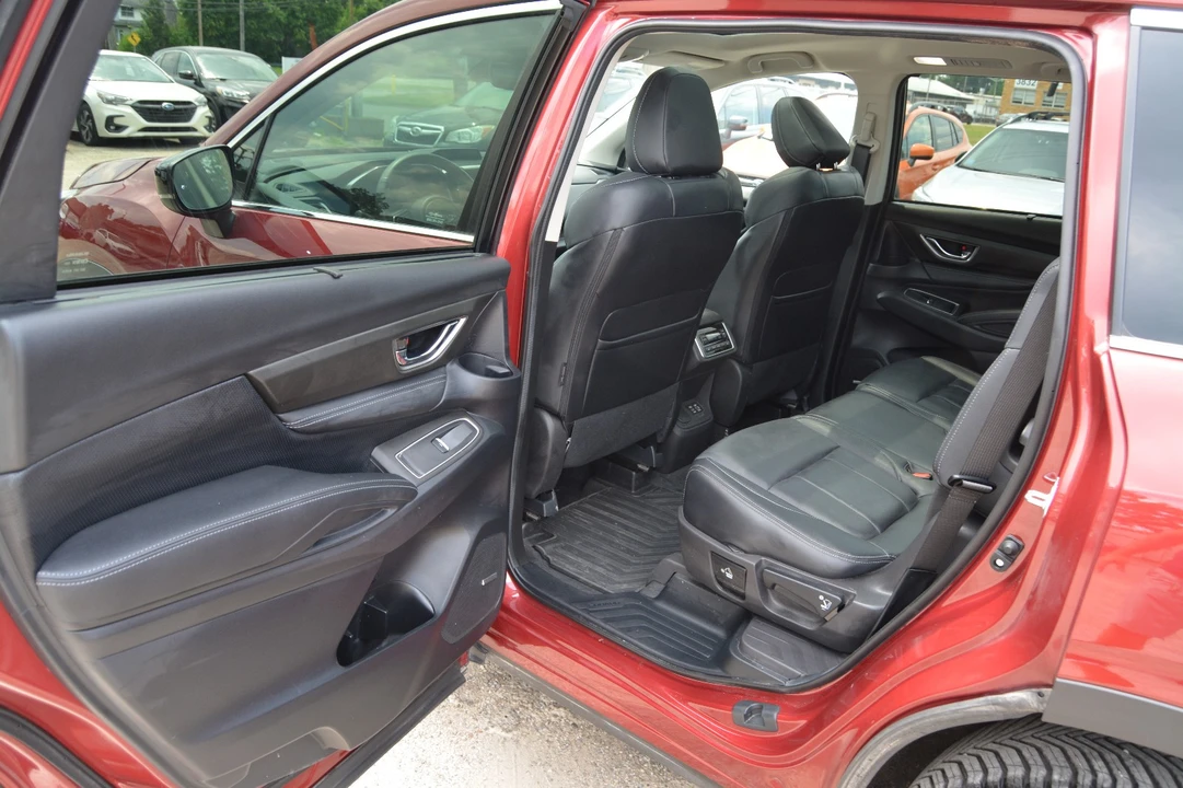 2025 Subaru - Image 14 of 31