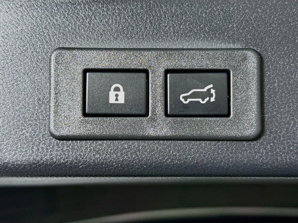 2025 Subaru - Image 30 of 31