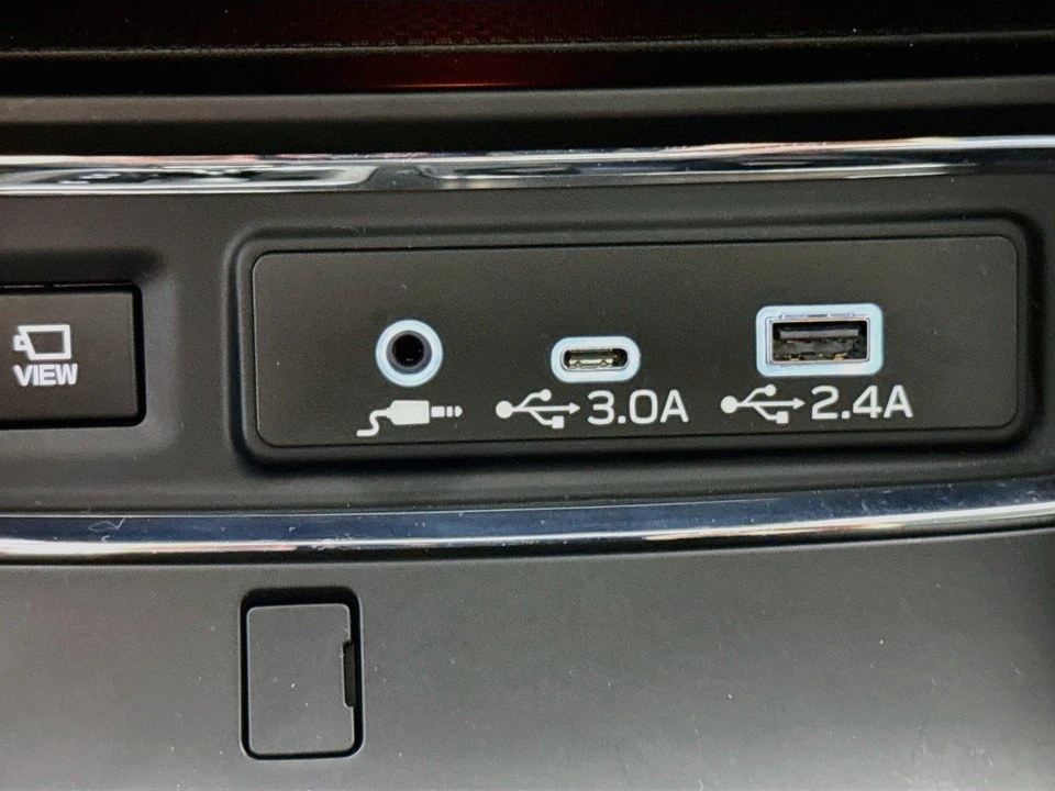 2025 Subaru - Image 23 of 31
