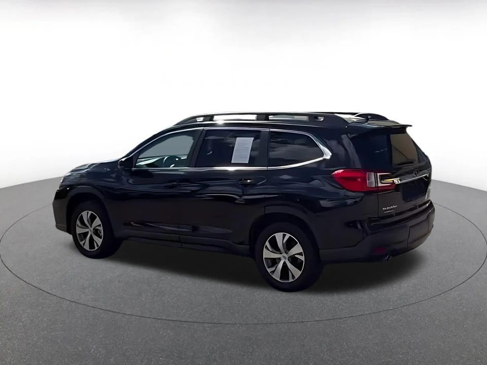 2025 Subaru - Image 15 of 31