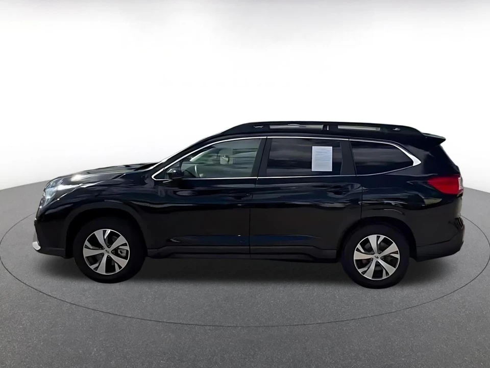 2025 Subaru - Image 8 of 31