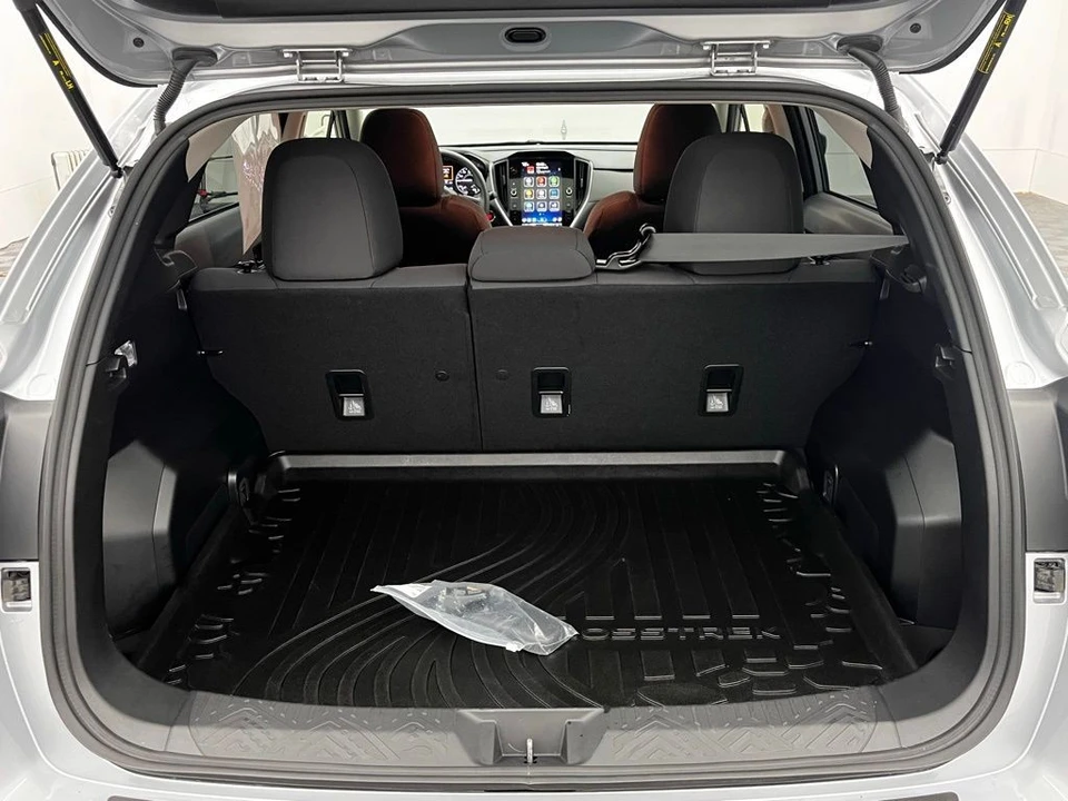 2025 Subaru Crosstrek 3rd Gen - Image 10 of 12