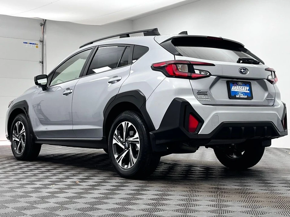 2025 Subaru Crosstrek 3rd Gen - Image 11 of 12