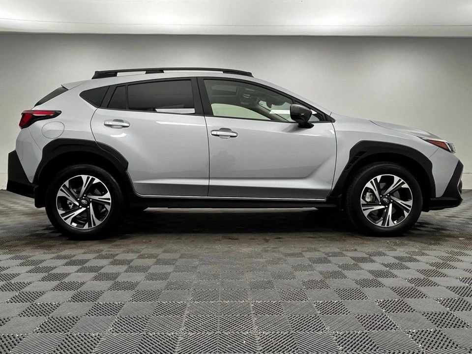 2025 Subaru Crosstrek 3rd Gen - Image 7 of 12