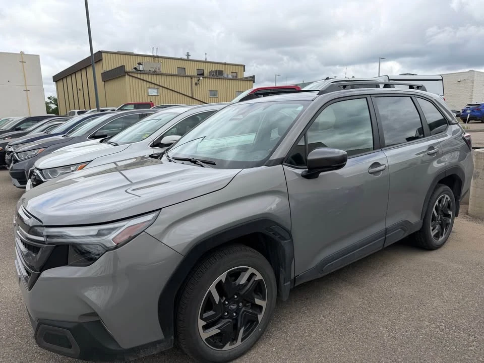 2025 Subaru Forester - Image 2 of 10