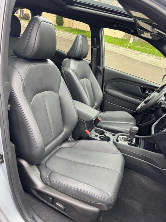 2025 Subaru Forester 6th Gen - Image 15 of 21