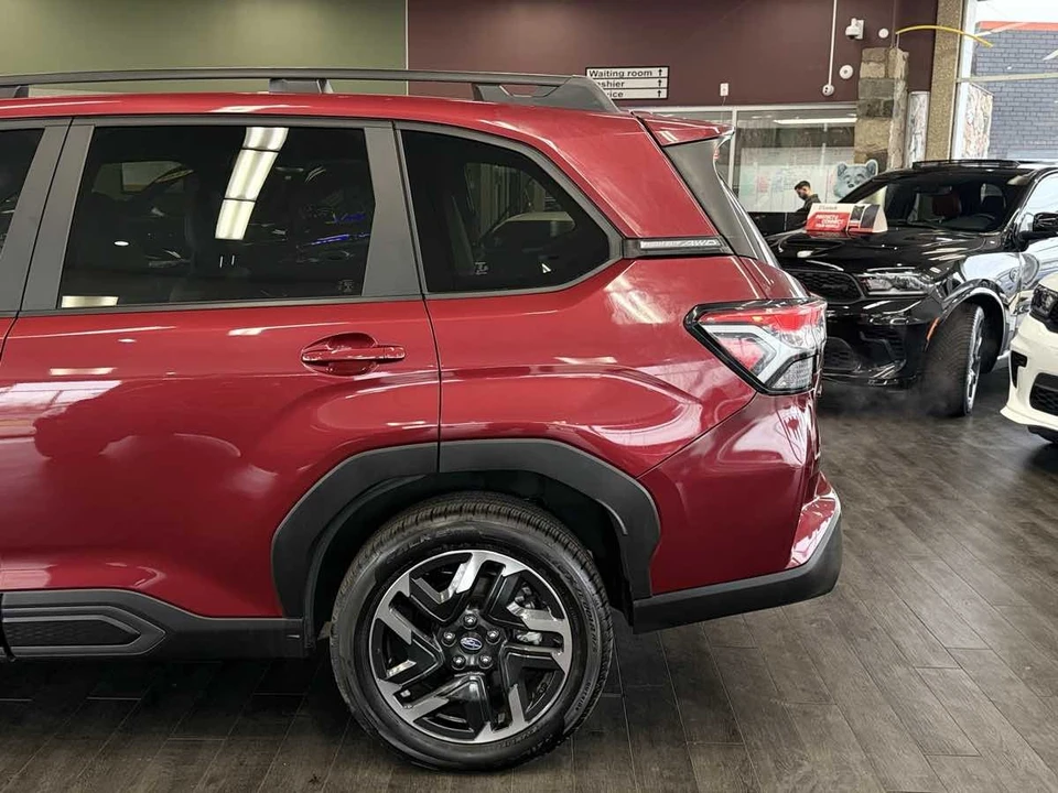 2025 Subaru Forester 6th Gen - Image 9 of 21