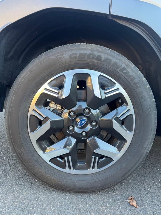 2025 Subaru Forester 6th Gen - Image 19 of 20