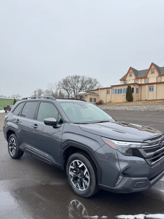 2025 Subaru Forester 6th Gen - Image 2 of 19