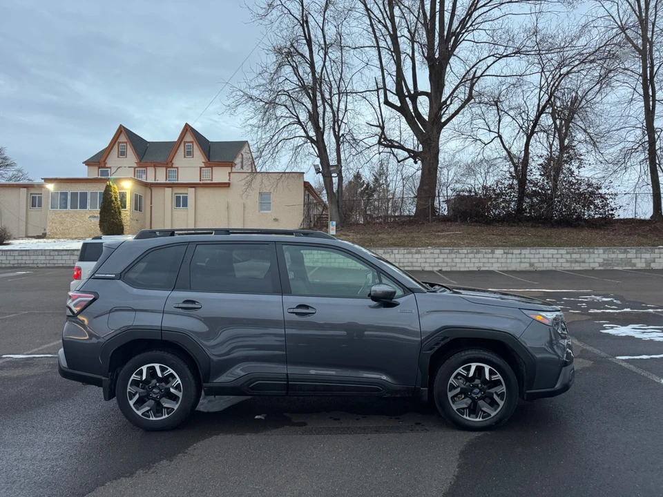 2025 Subaru Forester 6th Gen - Image 3 of 21