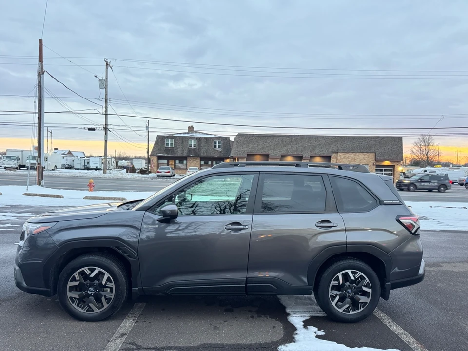 2025 Subaru Forester 6th Gen - Image 7 of 21