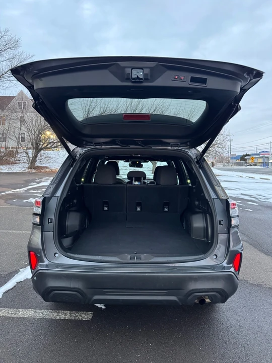 2025 Subaru Forester 6th Gen - Image 18 of 21