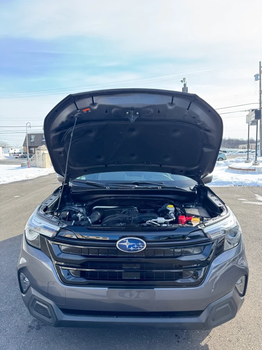 2025 Subaru Forester 6th Gen - Image 17 of 19