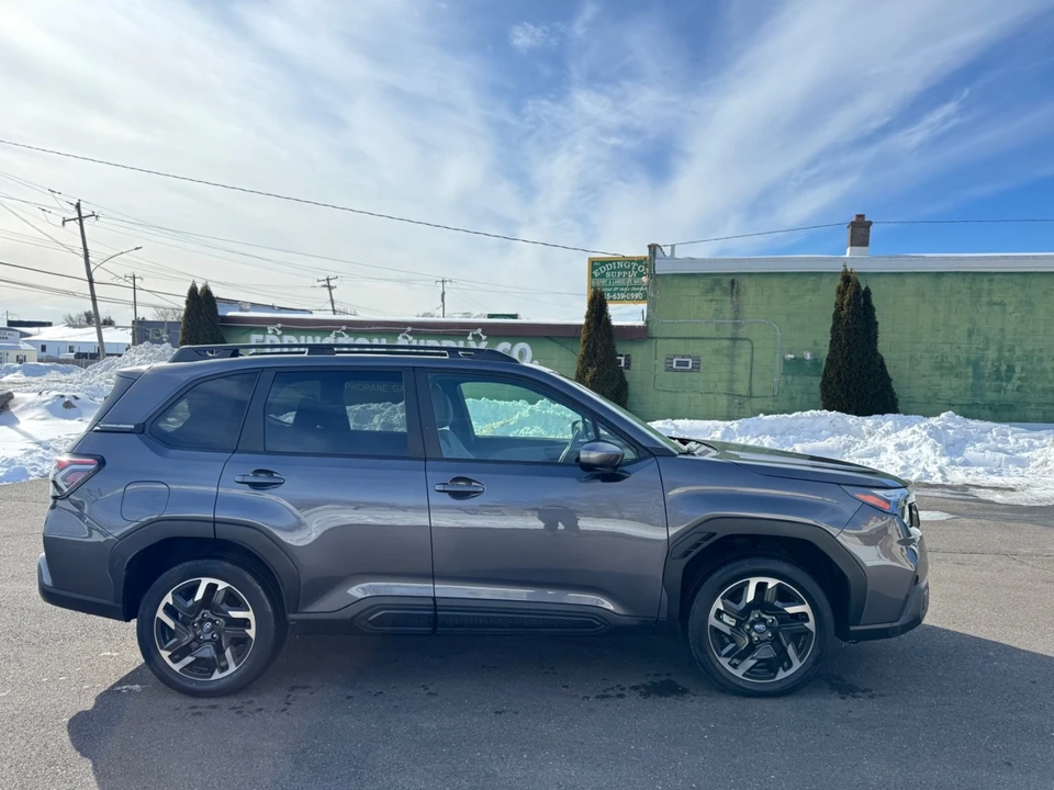 2025 Subaru Forester 6th Gen - Image 3 of 19