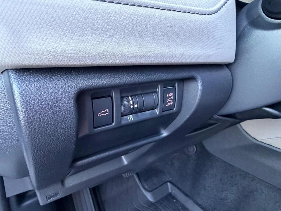 2025 Subaru Forester 6th Gen - Image 7 of 21