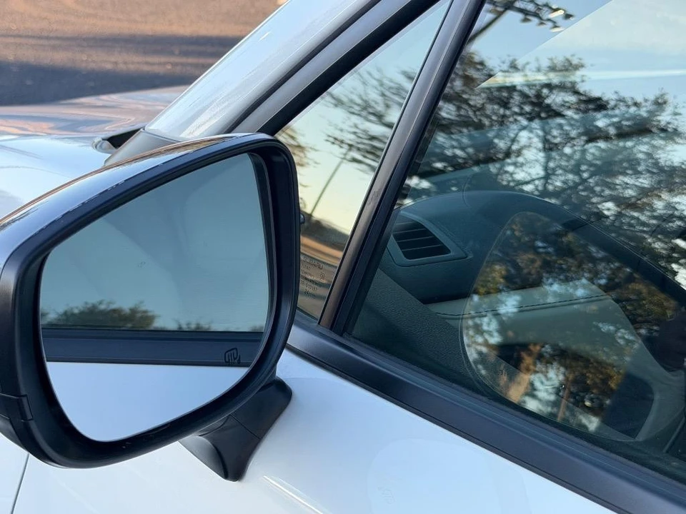2025 Subaru Forester 6th Gen - Image 5 of 21