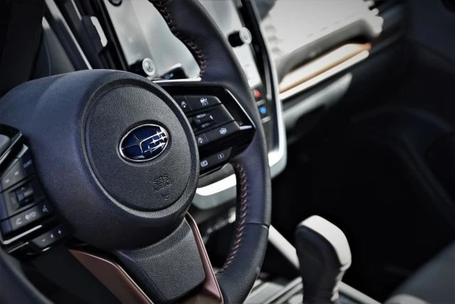 2025 Subaru Forester 6th Gen - Image 17 of 21