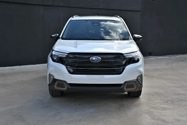 2025 Subaru Forester 6th Gen - Image 2 of 21