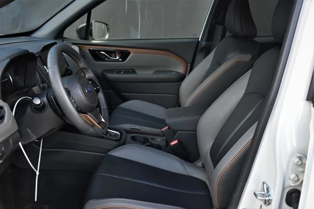 2025 Subaru Forester 6th Gen - Image 16 of 21