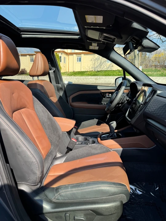 2025 Subaru Forester 6th Gen - Image 12 of 21