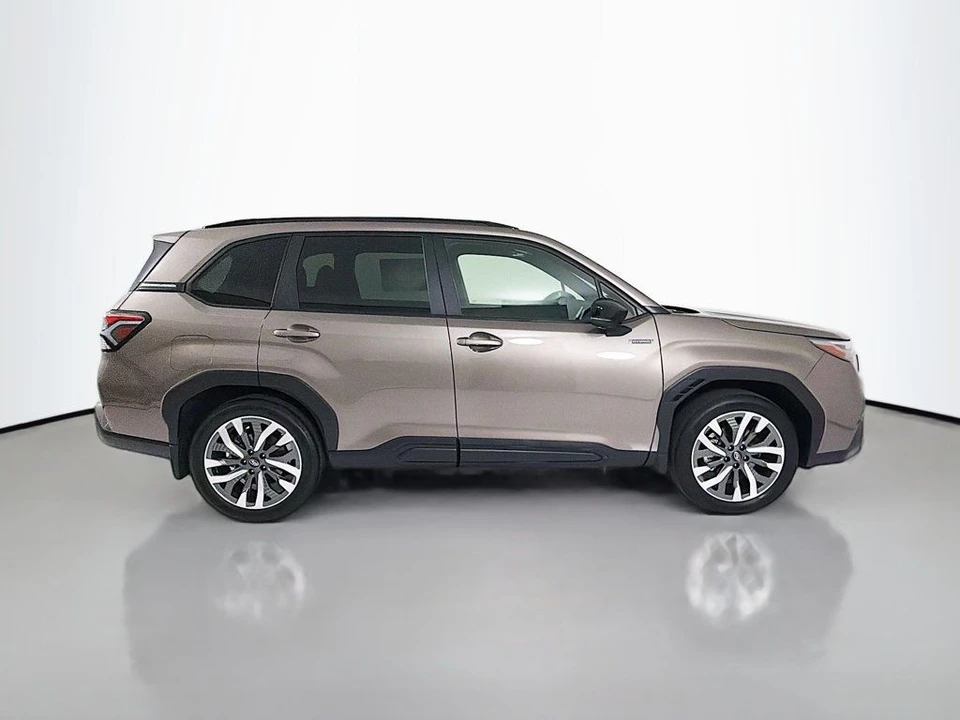 2025 Subaru Forester 6th Gen - Image 8 of 12