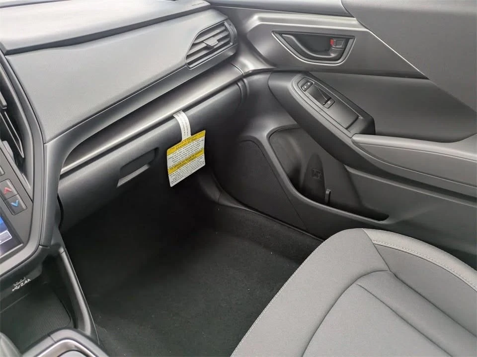 2025 Subaru Impreza 6th Gen - Image 16 of 19