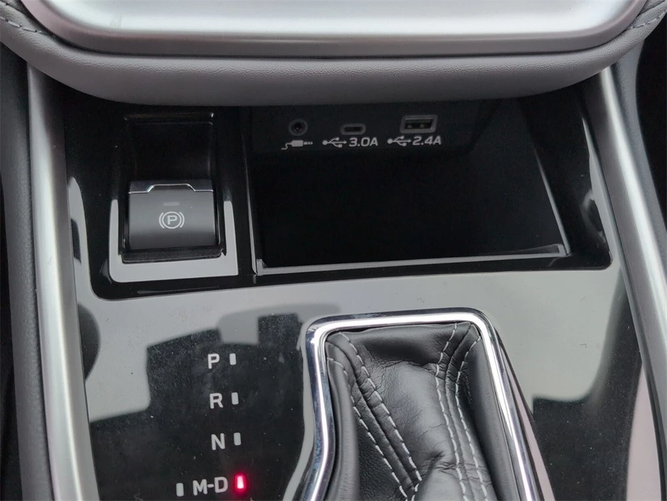 2025 Subaru Legacy 7th Gen - Image 19 of 21