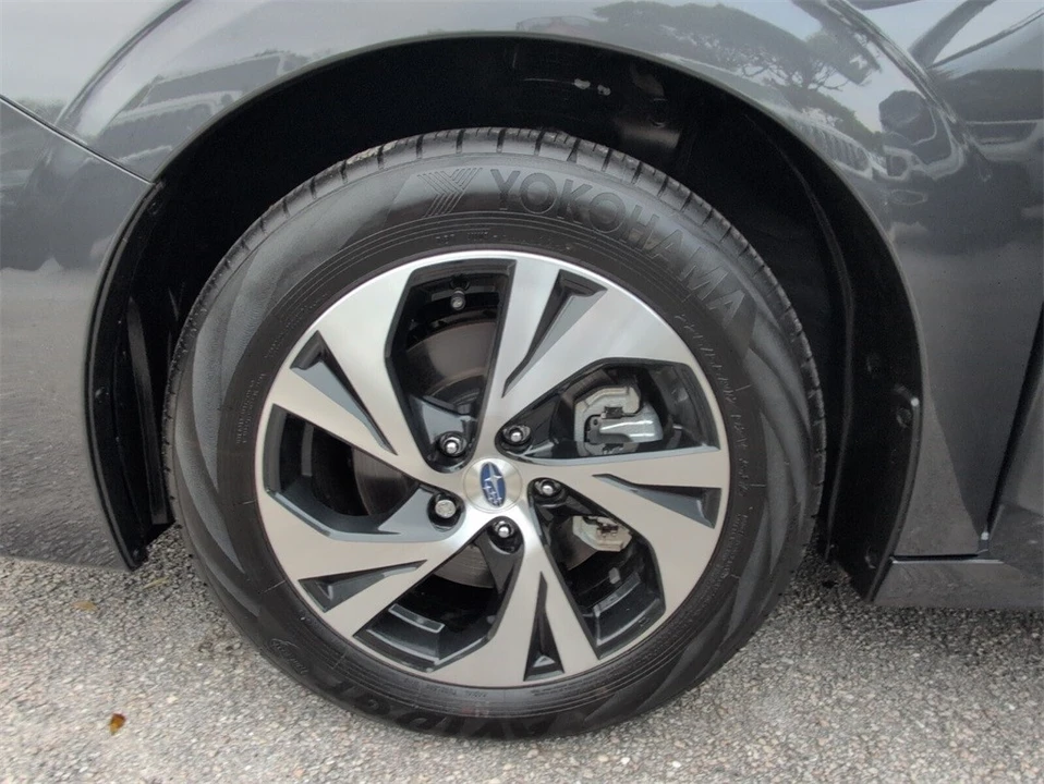 2025 Subaru Legacy 7th Gen - Image 15 of 21