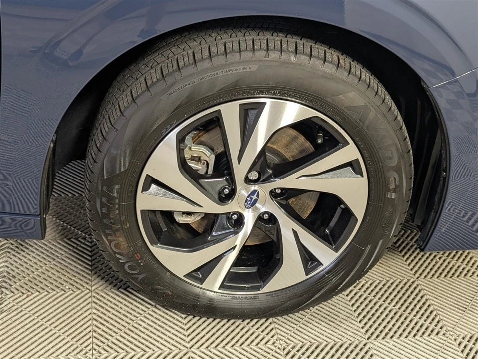 2025 Subaru Legacy 7th Gen - Image 17 of 21