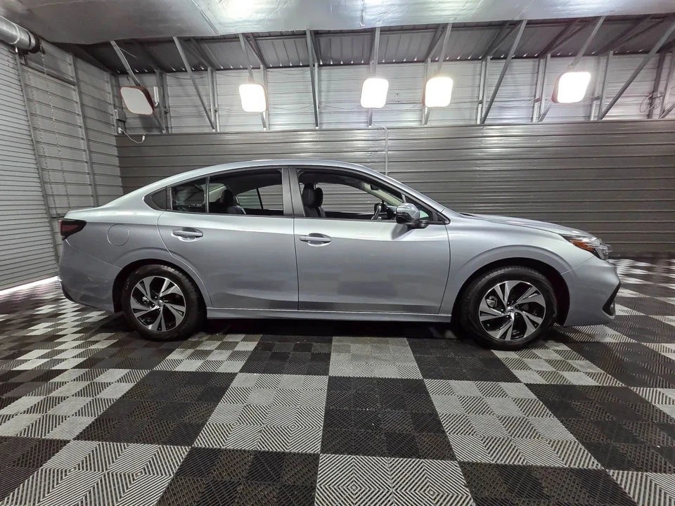 2025 Subaru Legacy 7th Gen - Image 9 of 12