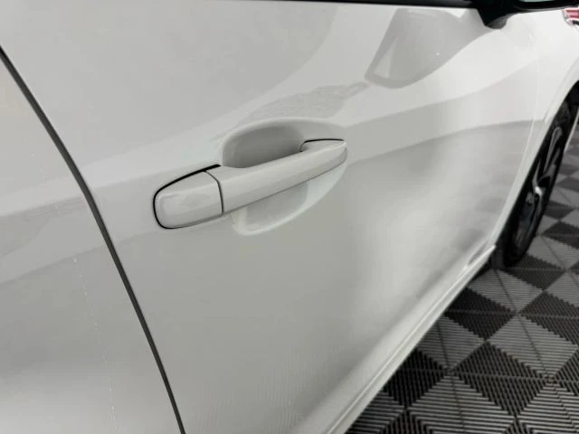 2025 Subaru Legacy 7th Gen - Image 30 of 31