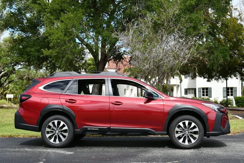 2025 Subaru Outback 6th Gen - Image 7 of 21