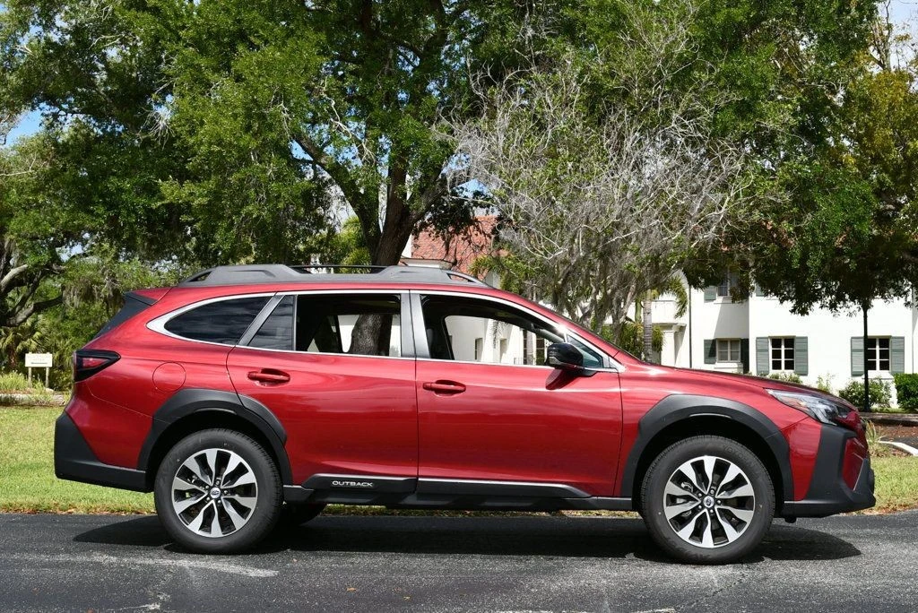 2025 Subaru Outback 6th Gen - Image 8 of 21