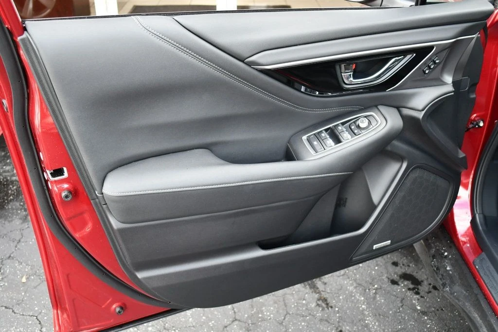 2025 Subaru Outback 6th Gen - Image 11 of 21
