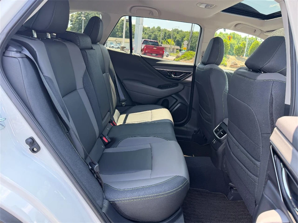 2025 Subaru Outback 6th Gen - Image 18 of 31