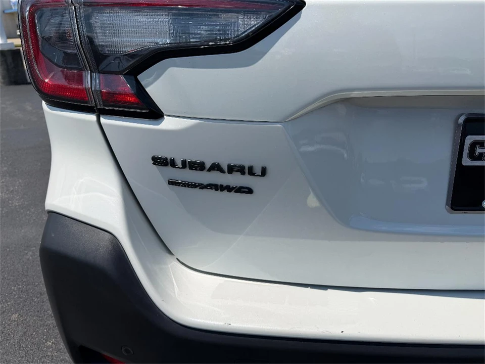 2025 Subaru Outback 6th Gen - Image 10 of 31